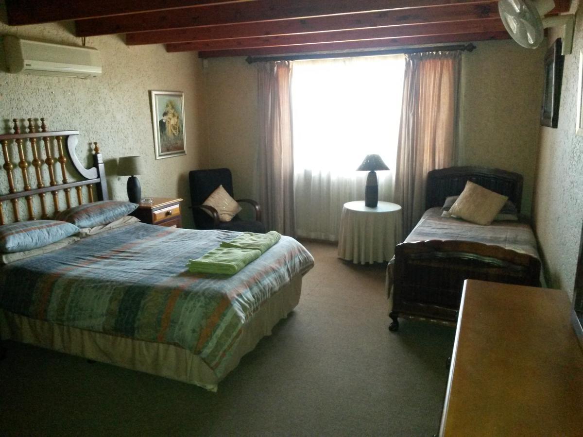 Benlize Lodge Hartbeespoort Chambre photo