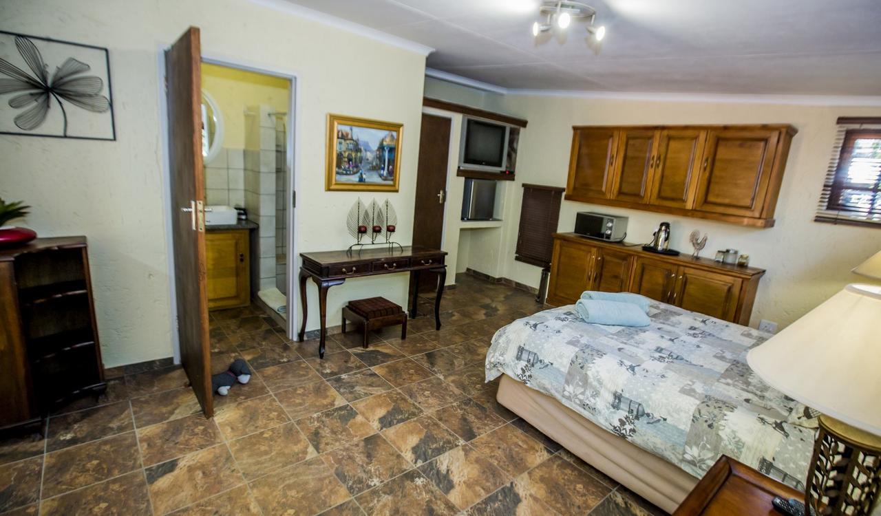 Benlize Lodge Hartbeespoort Chambre photo